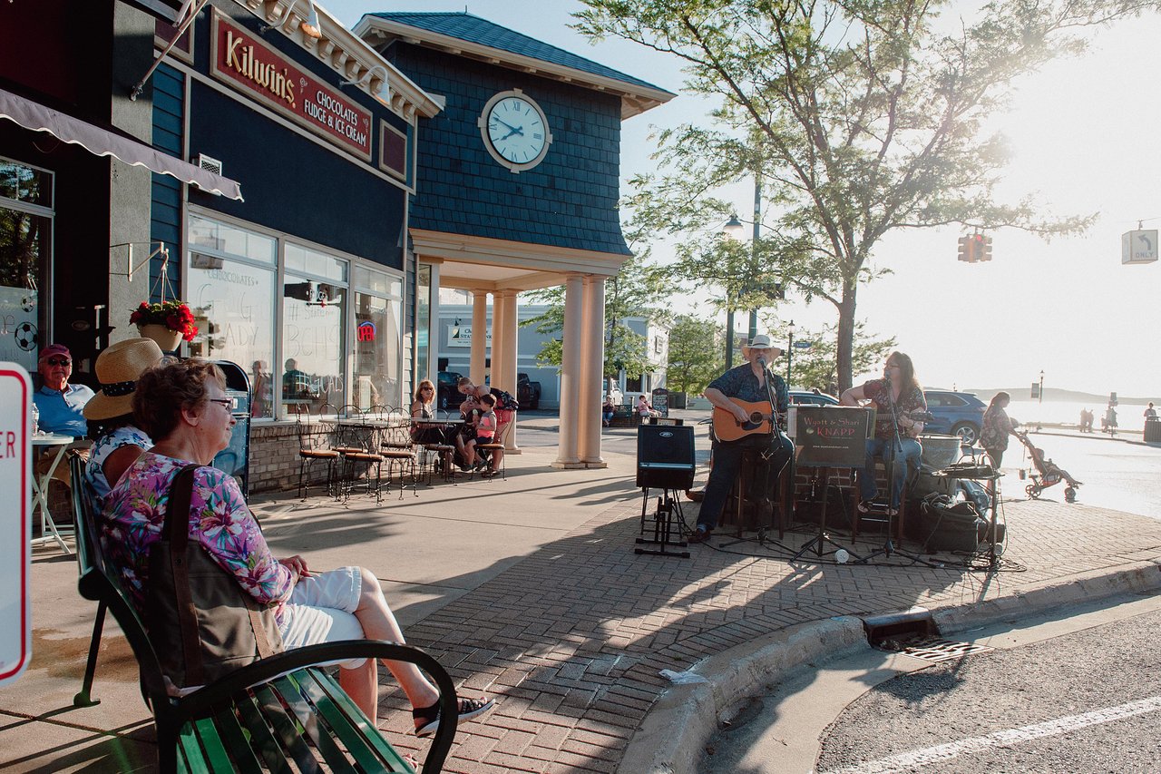 Kilwins Storefront during Stroll the Streets in Downtown Boyne City