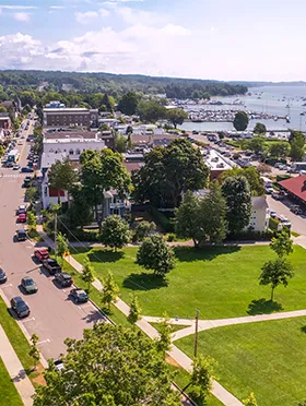 Harbor Springs