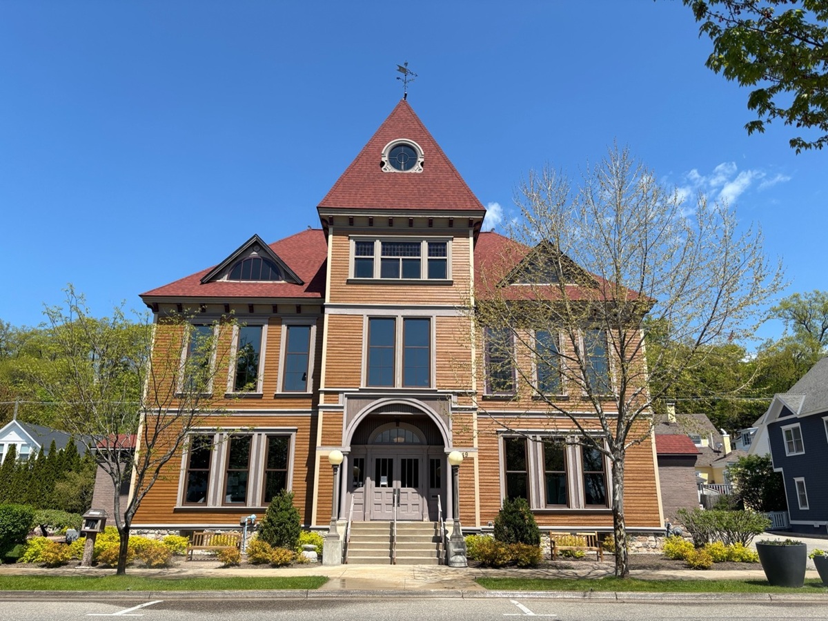 Harbor Springs History Museum 1200